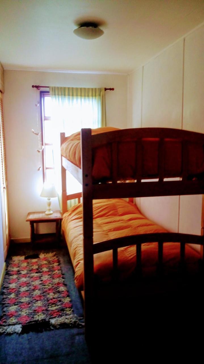 Hostal Torre De Babel Castro Room photo